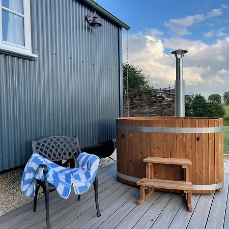 The Bibury - Westwell Downs Shepherd Huts Oxford Exterior foto